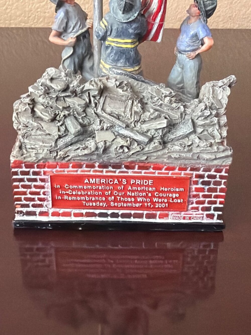 Freedom Fighters 9/11 Firefighter Memorial Clock Figurine w/Box - UnTESTED - Picture 11 of 16